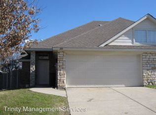 208 Rentz Place Cir, Weatherford, TX 76086