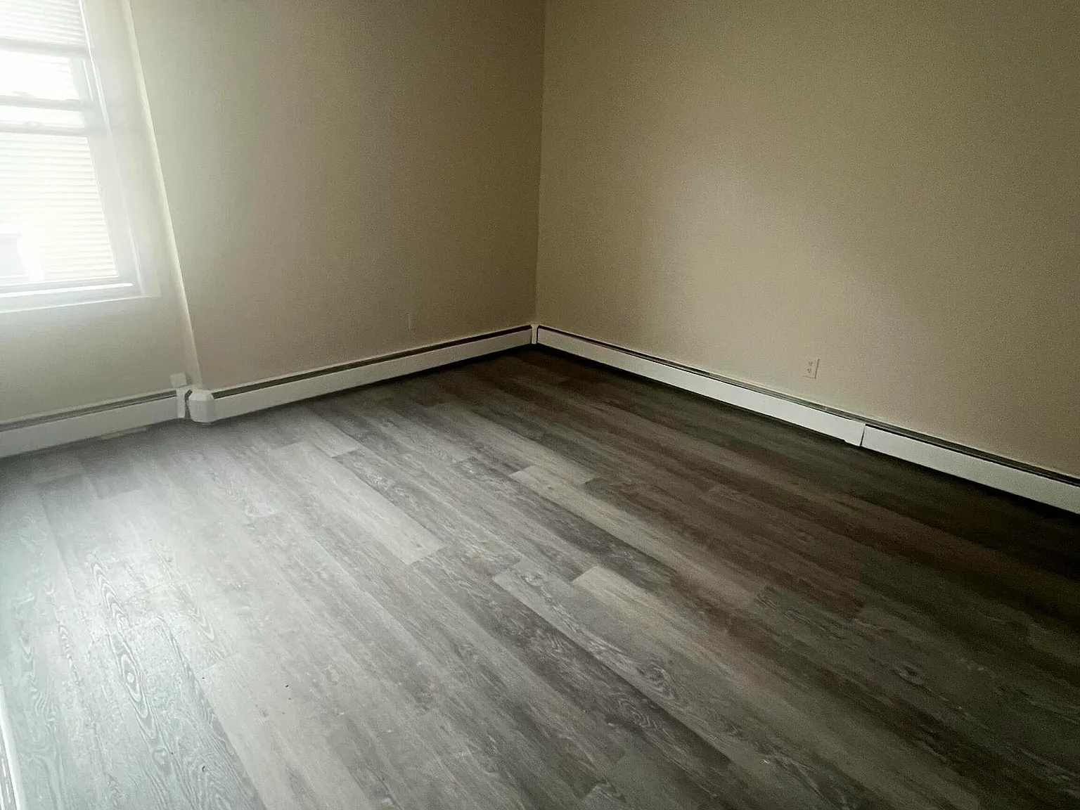 1 bed, 1.0 bath, 700 sqft, $1,400 — Photo 4