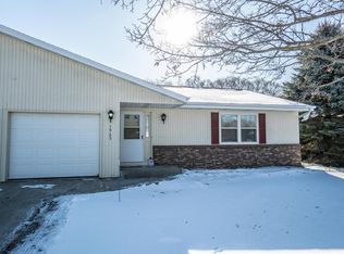 1925 Hilltop Dr, West Bend, WI