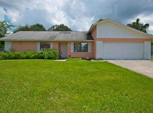 1619 Dogwood Ln, Brandon, FL 33510