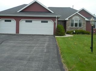 104 11th Ave, Racine, WI 53403