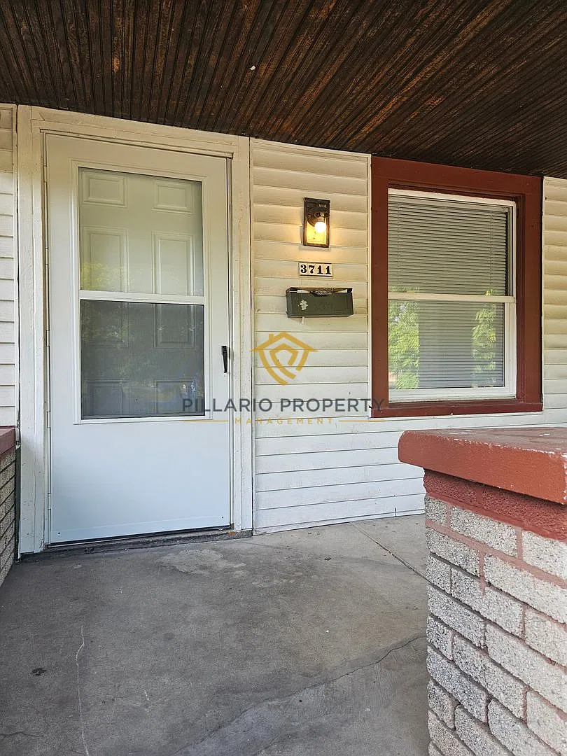 3709-3711 Brookside Pkwy S Dr — Photo 3