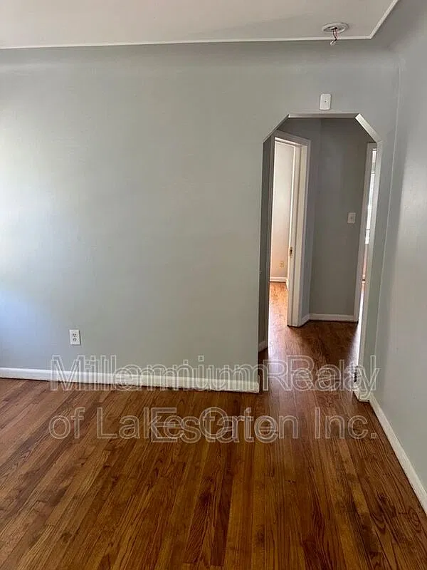 2 bed, 1.0 bath, 960 sqft, $1,195 — Photo 4