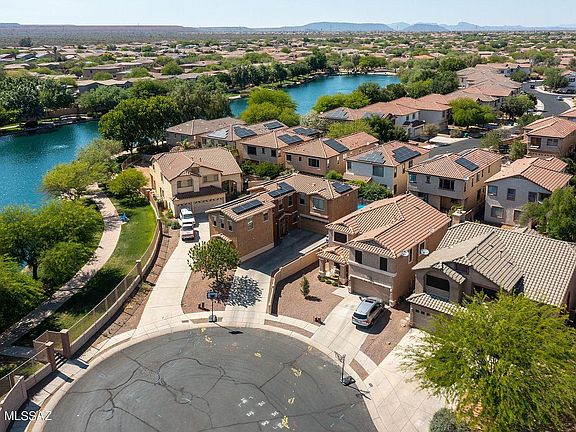 2nd image of 455 E Camino Luna Azul