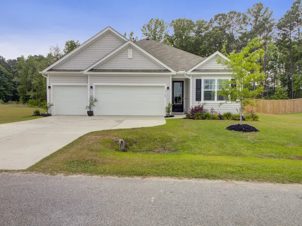 1164 Wading Point Blvd, Huger, SC 29450