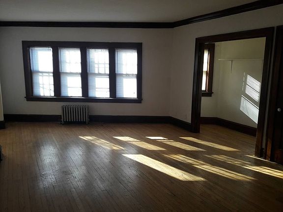 3rd image of 1710 W Atkinson Avenue # Fl 2nd