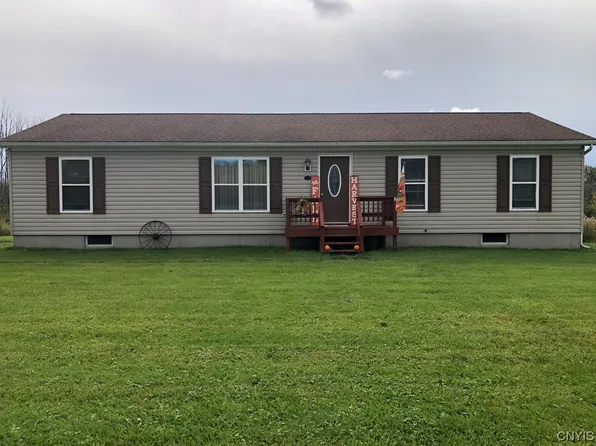 8584 Edwards Rd, Holland Patent, NY 13354