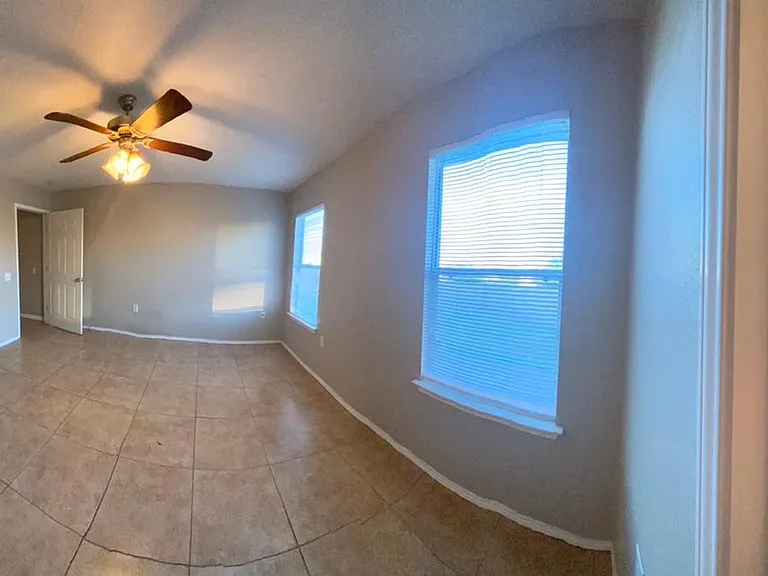 1429 Coriander Dr — Photo 1
