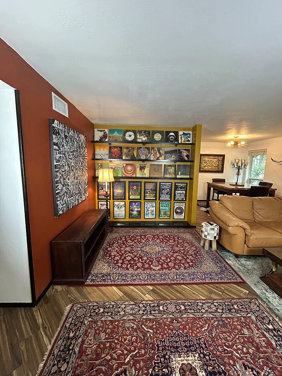 Building Photo - 6020 Birchbrook Dr #212