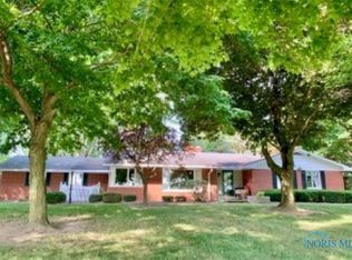 15186 Harris Rd, Defiance, OH 43512