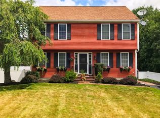 5 Autumn Ct, Dartmouth, MA 02747