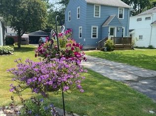 3555 Wallace Dr, Grand Island, NY 14072