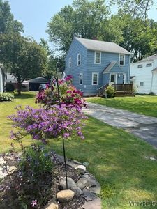 3555 Wallace Dr, Grand Island, NY, 14072