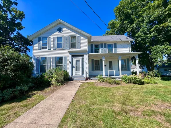 20 S Church St, Princeton, IL 61356
