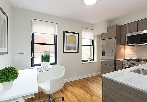 4th image of 400 E 57th St APT 2O