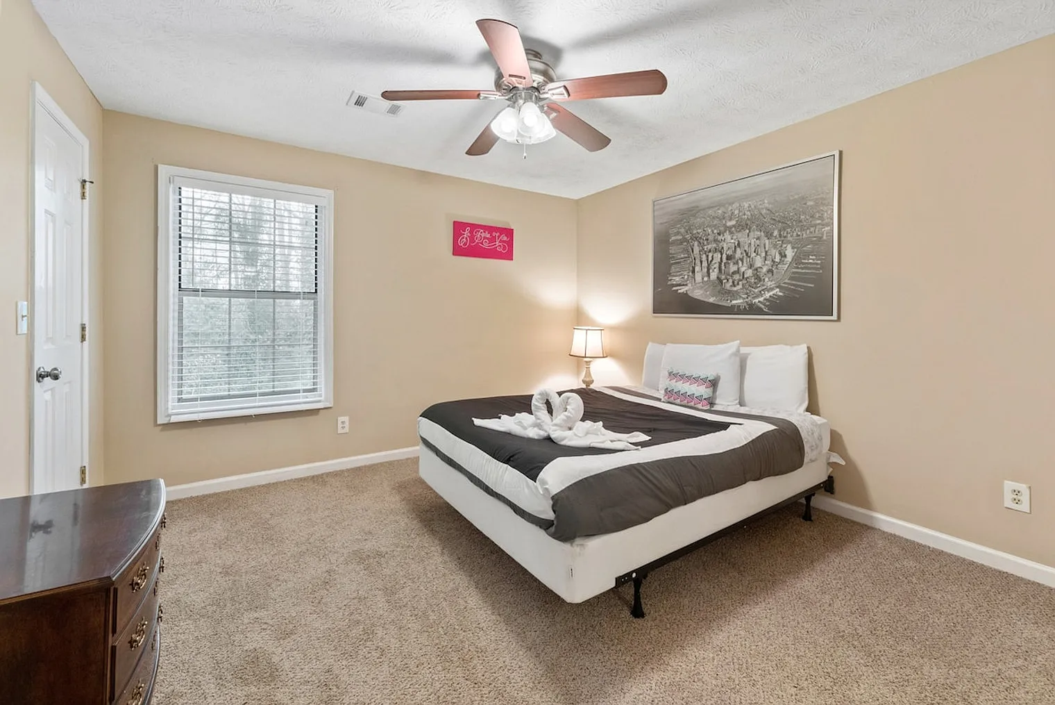 2 bed, 2.0 bath, 1732 sqft, $2,610 — Photo 3