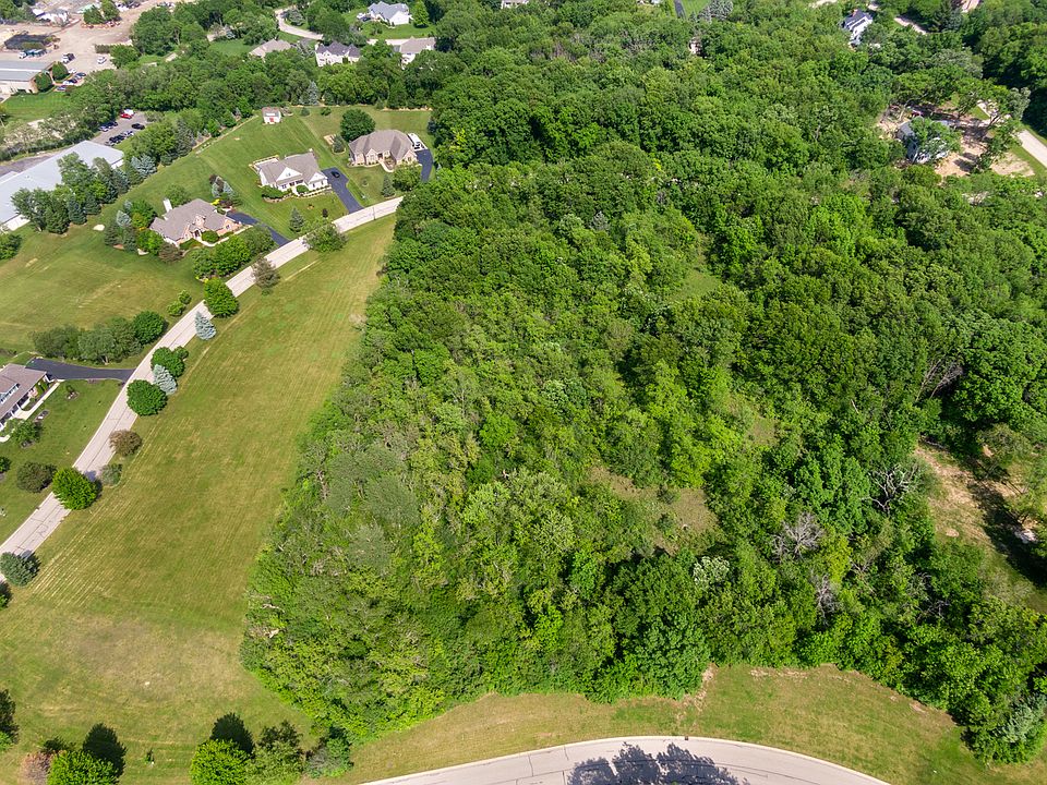 1st image of 1971 Red Oak Ln #49