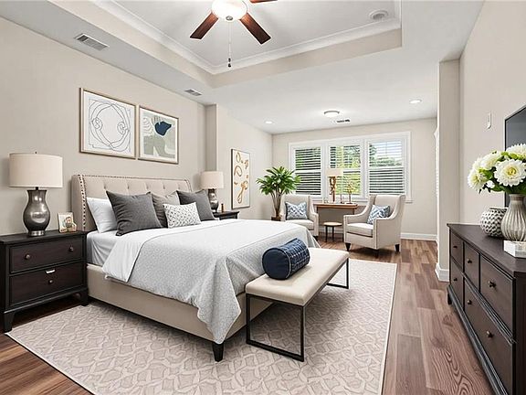 3rd image of 577 Barlow Pl