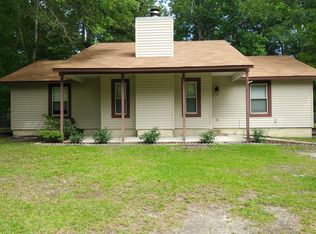 808 Mill River Rd, Jacksonville, NC 28540