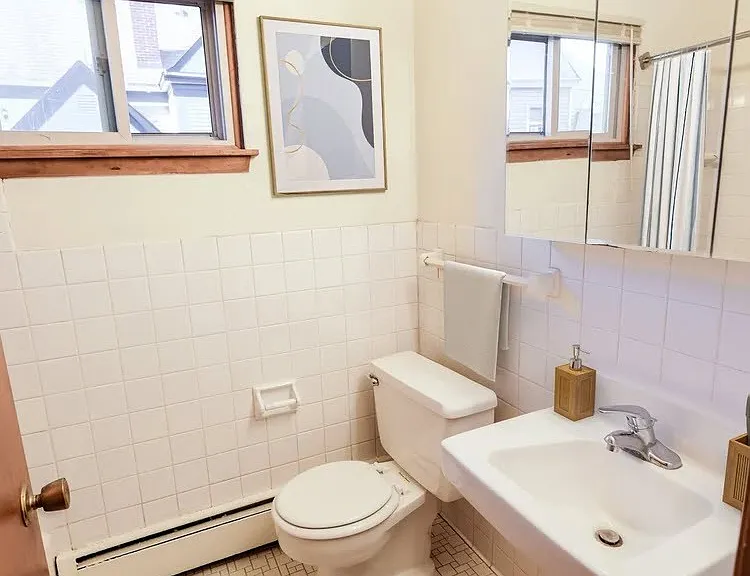 Step into elegance at Central Lakes of Uptown. This beautifully appointed bathroom features modern fixtures, ample natural light, and stylish decor, perfect for your daily routine. Elevate your lifestyle todayschedule a visit now!