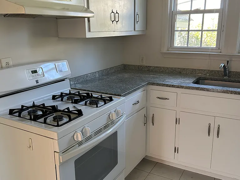114 Parsippany Rd #1 — Photo 2