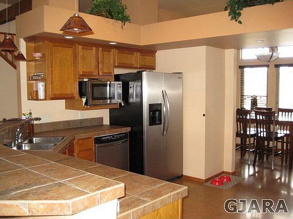 3rd image of 2875 Vista Mar Dr