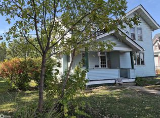 611 S Market St, Oskaloosa, IA 52577