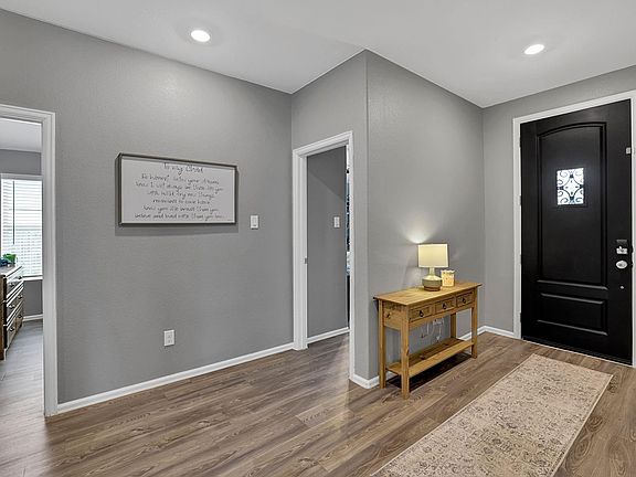 5th image of 4731 Tindarey Glen Ln