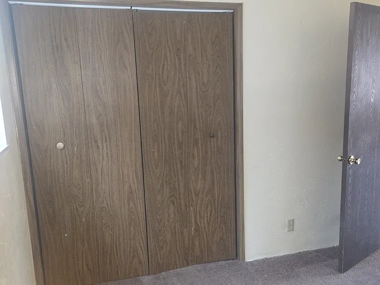 182 Molly St #6 — Photo 7