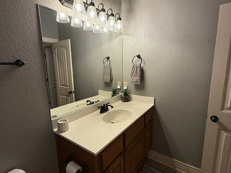 137 Millstone Ct — Photo 20