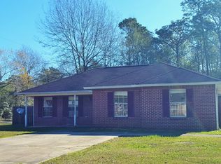 1208 May St, Ocean Springs, MS 39564