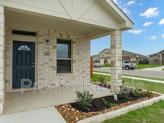 4th image of 5101 Rose Petal Ct #1