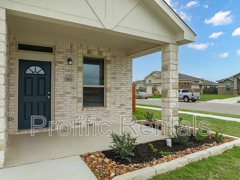5101 Rose Petal Ct #1 — Photo 4