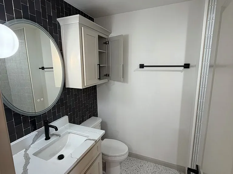 103 N Atlanta St — Photo 5