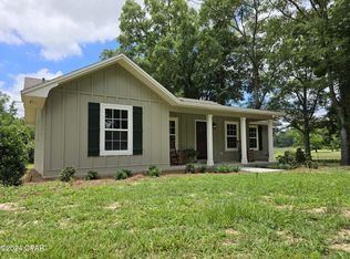 913 W Banfill Ave, Bonifay, FL 32425