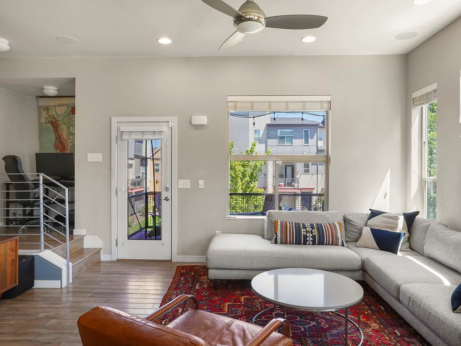 9064 E 49th Pl — Photo 3