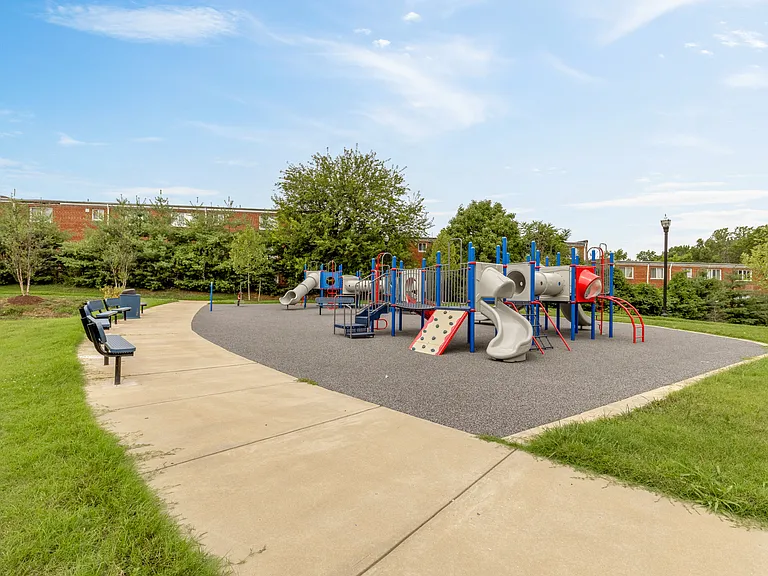 2809 Battersea Lake Loop — Photo 44