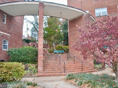1305 N Ode St APT 302, Arlington, VA, 22209