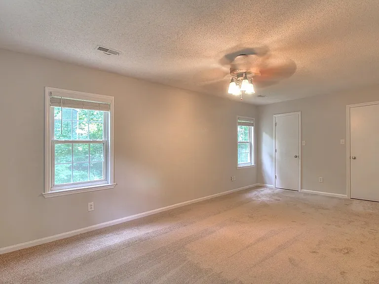 317 Gatewood Ln — Photo 15