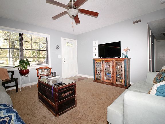 2nd image of 6712 NW Shrewsbury Dr