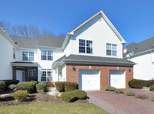 35 Shelley Cir, East Windsor, NJ 08520