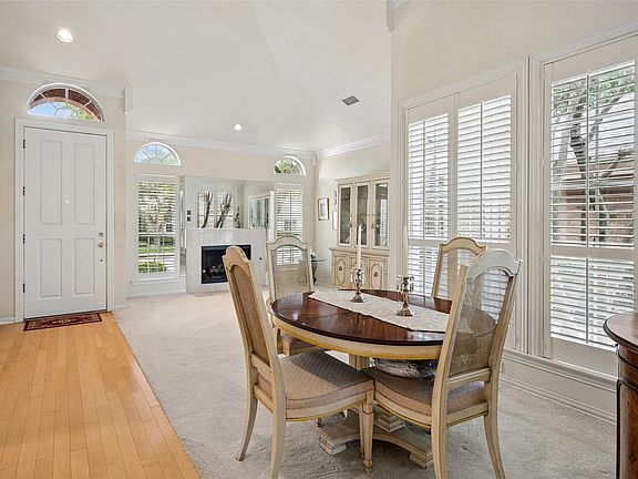 2nd image of 4267 Timberglen Rd