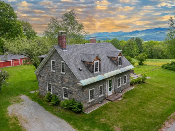 59 Lafayette Road, Sugar Hill, NH 03585