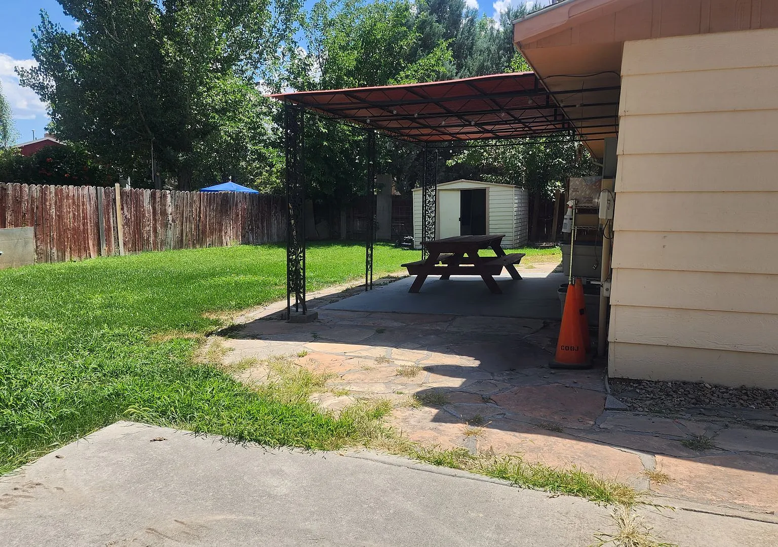 3 bedroom, 2 bath, 2 car garage for rent — Photo 3