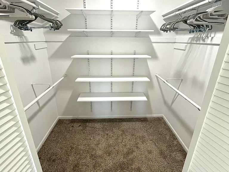 6220 Crofton Dr — Photo 13