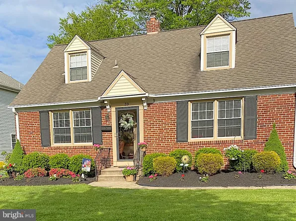 39 Wesley Ave, Cherry Hill, NJ 08002