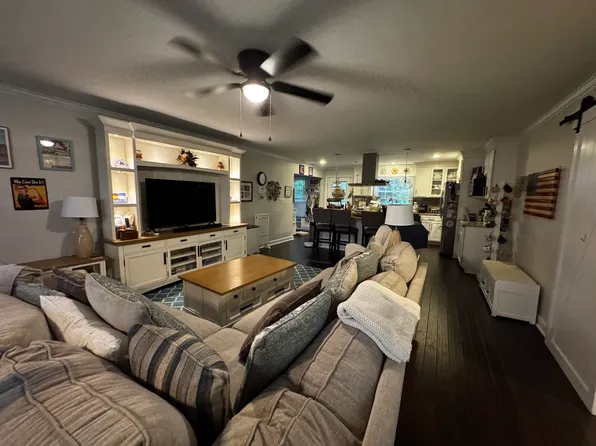 145 One Down St, Southern Pines, NC 28387