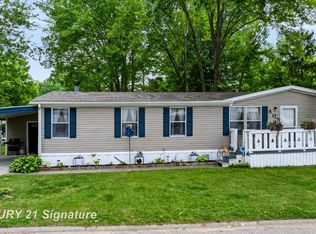 505 Park Cir, Clio, MI 48420