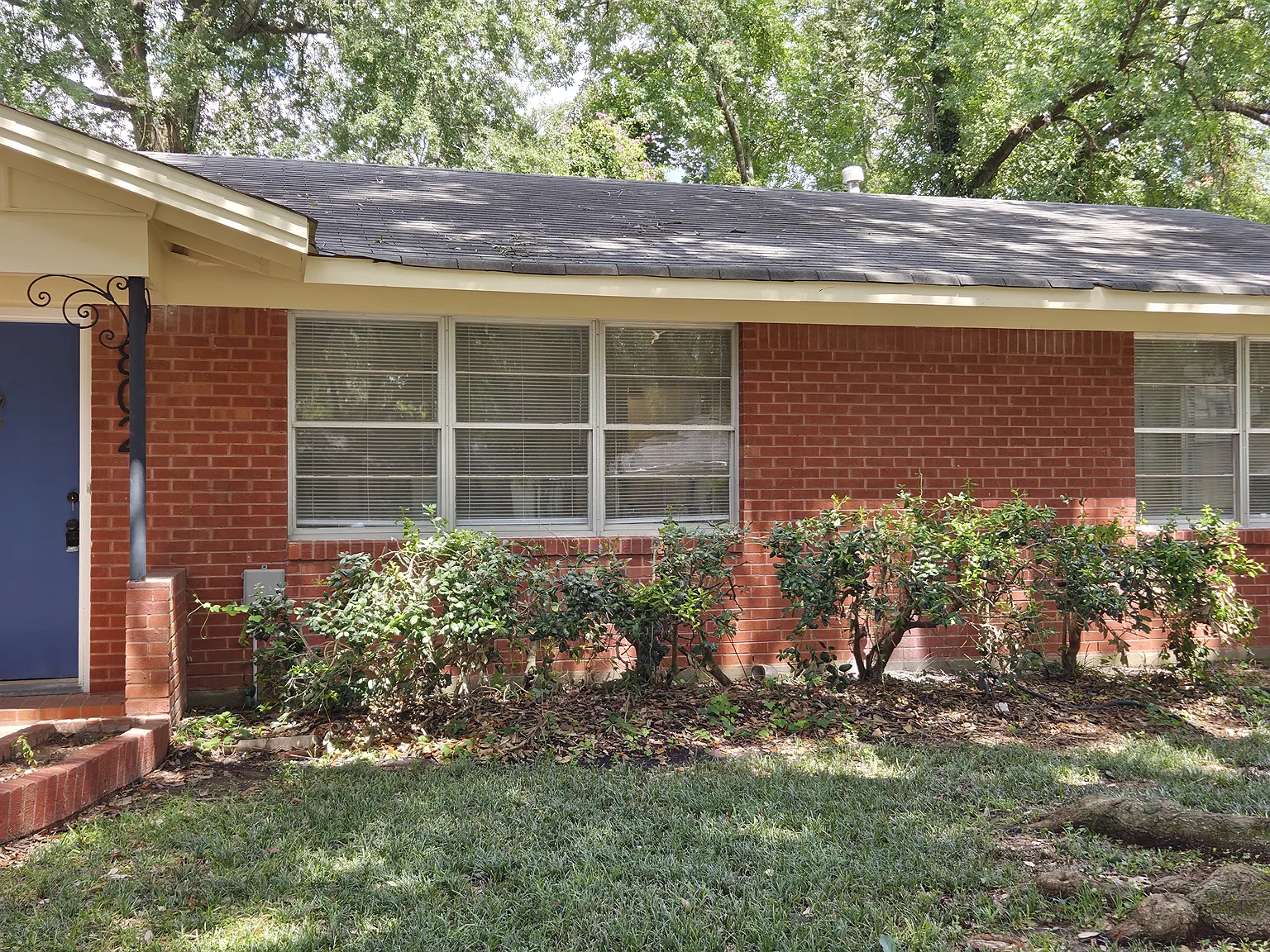 3 bed, 1775 sqft, $1,600 — Photo 1