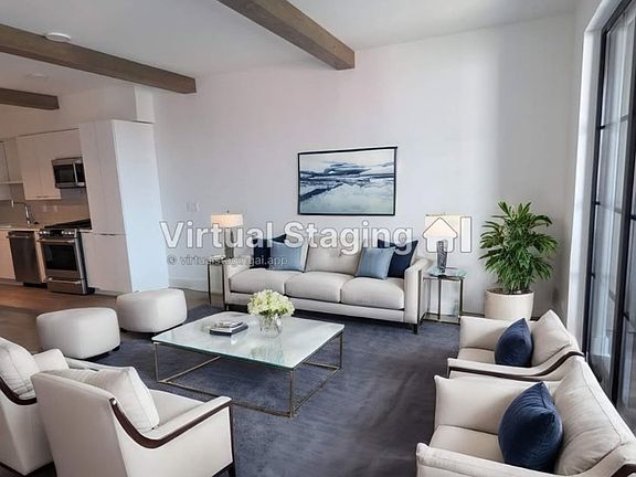 3rd image of 346 Peters St SW #208